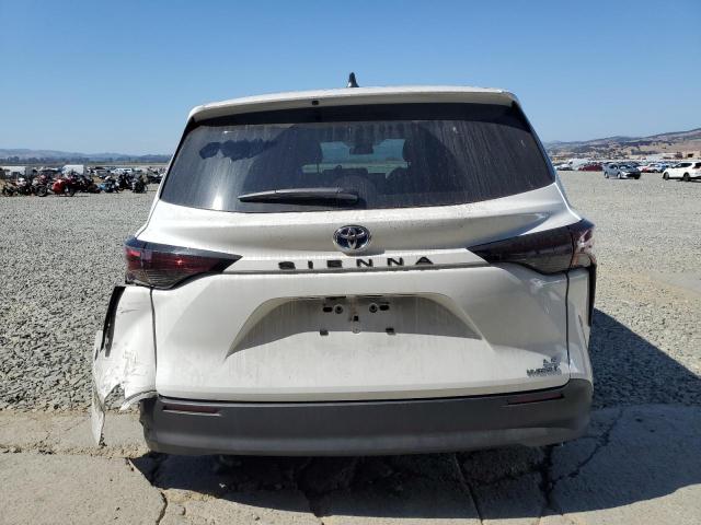 2024 TOYOTA SIENNA LE 5TDKRKEC0RS220925