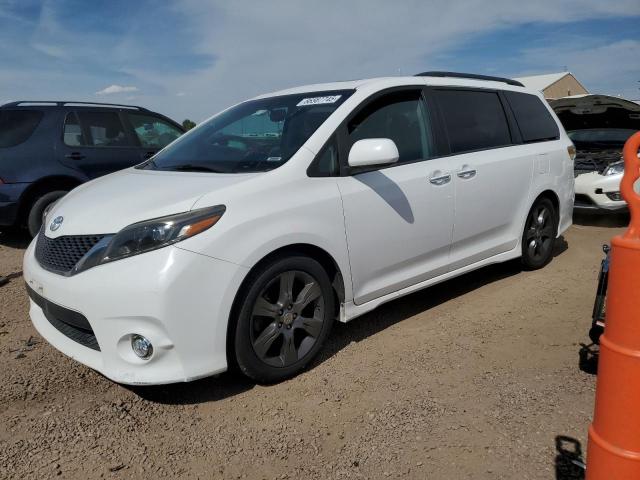 2016 TOYOTA SIENNA SE 5TDXK3DCXGS748177