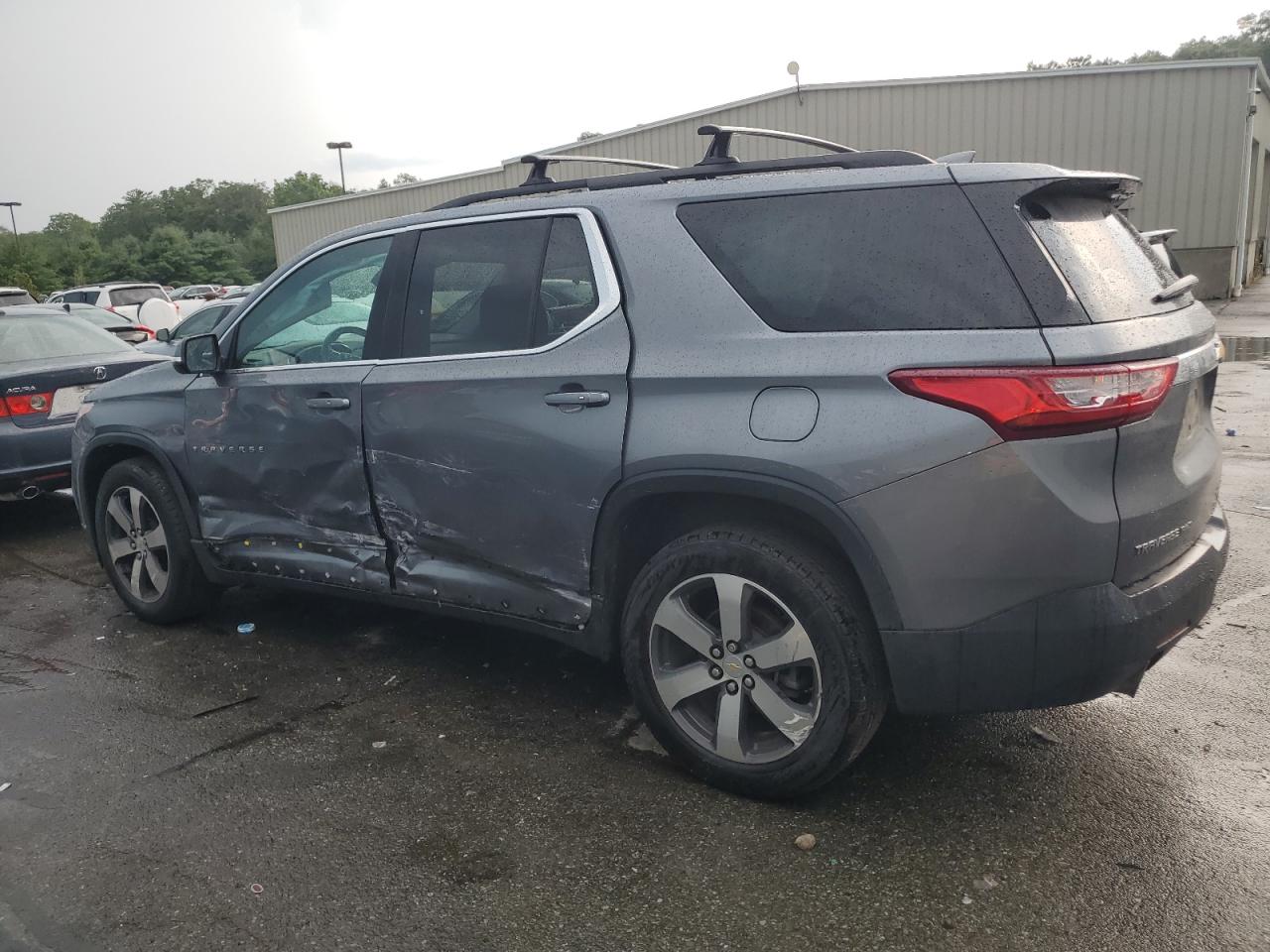 CHEVROLET TRAVERSE LT