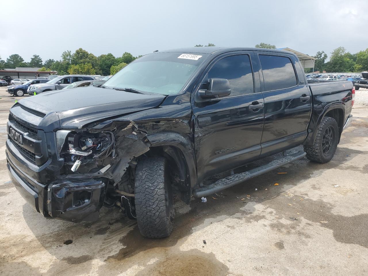 TOYOTA TUNDRA CREWMAX SR5