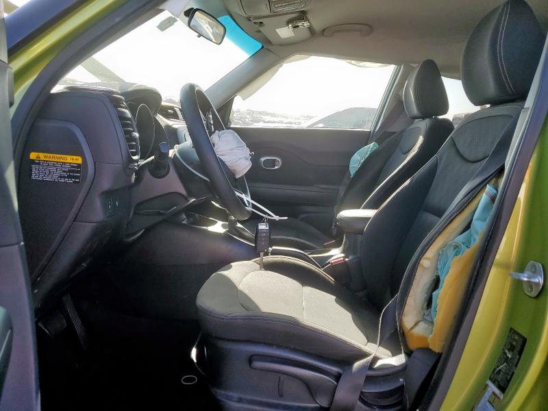 2016 KIA SOUL KNDJN2A26G7828086