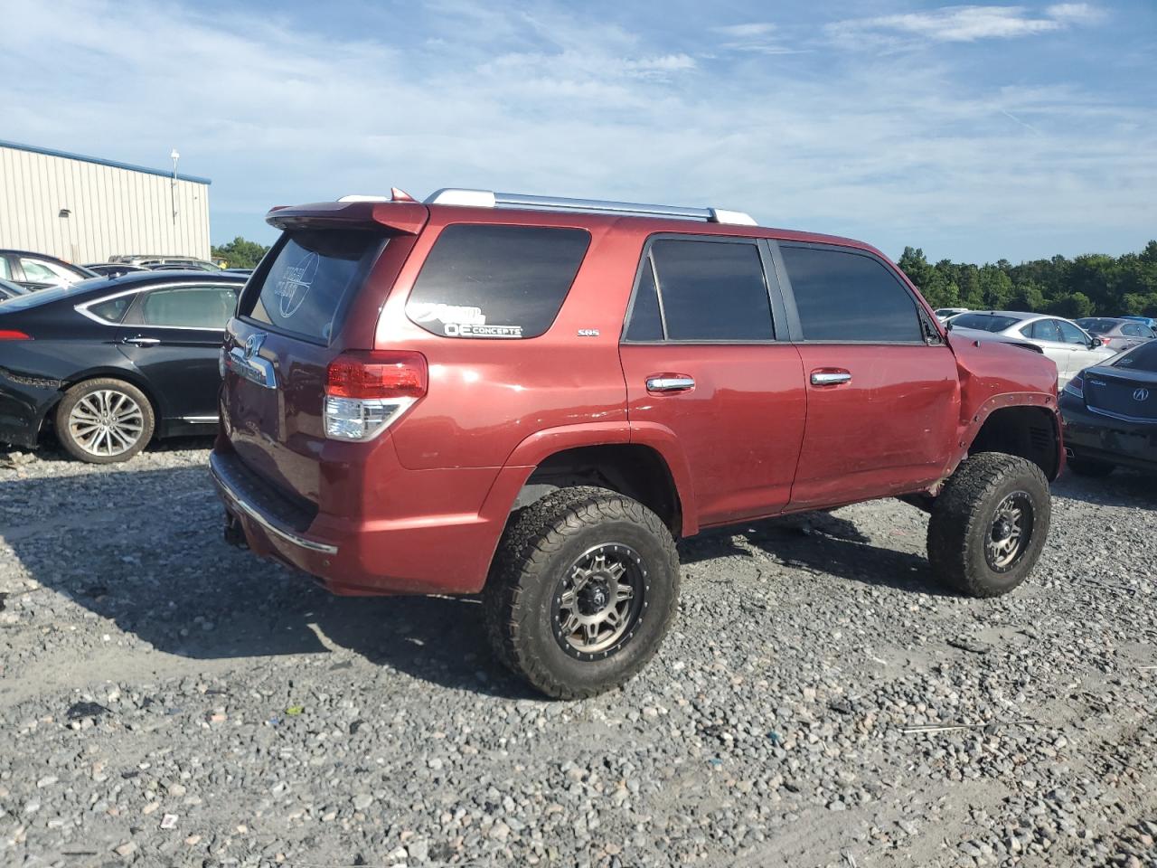 TOYOTA 4RUNNER SR5