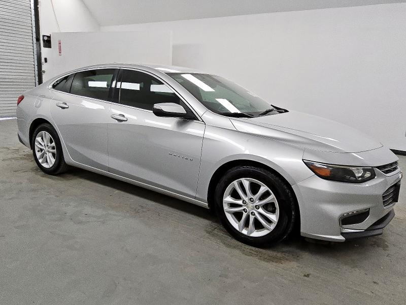 2017 CHEVROLET MALIBU LT 1G1ZE5ST1HF173363
