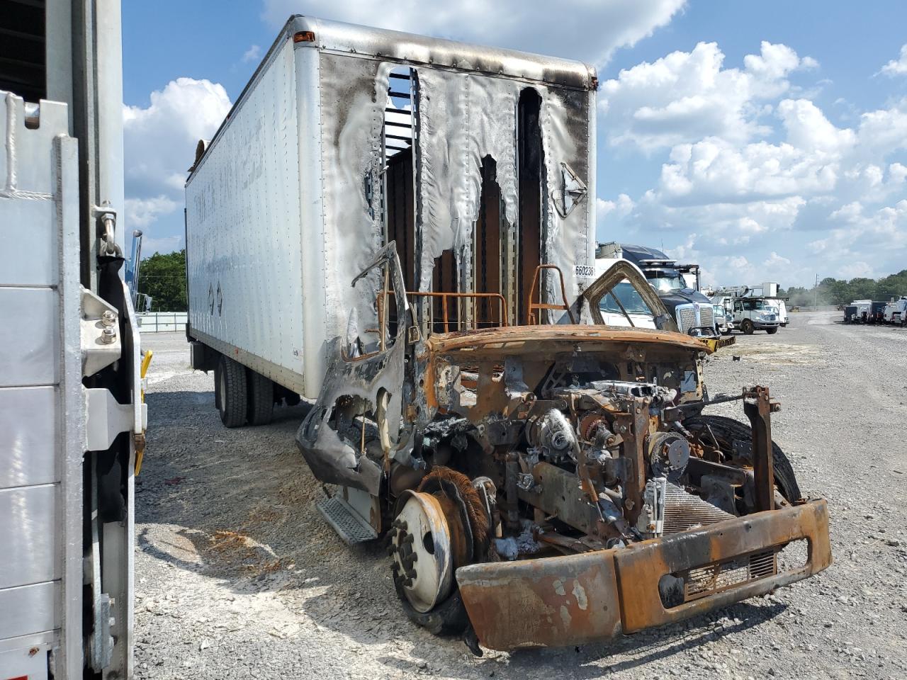 Lot #3265196986 2015 FREIGHTLINER M2 106 MED