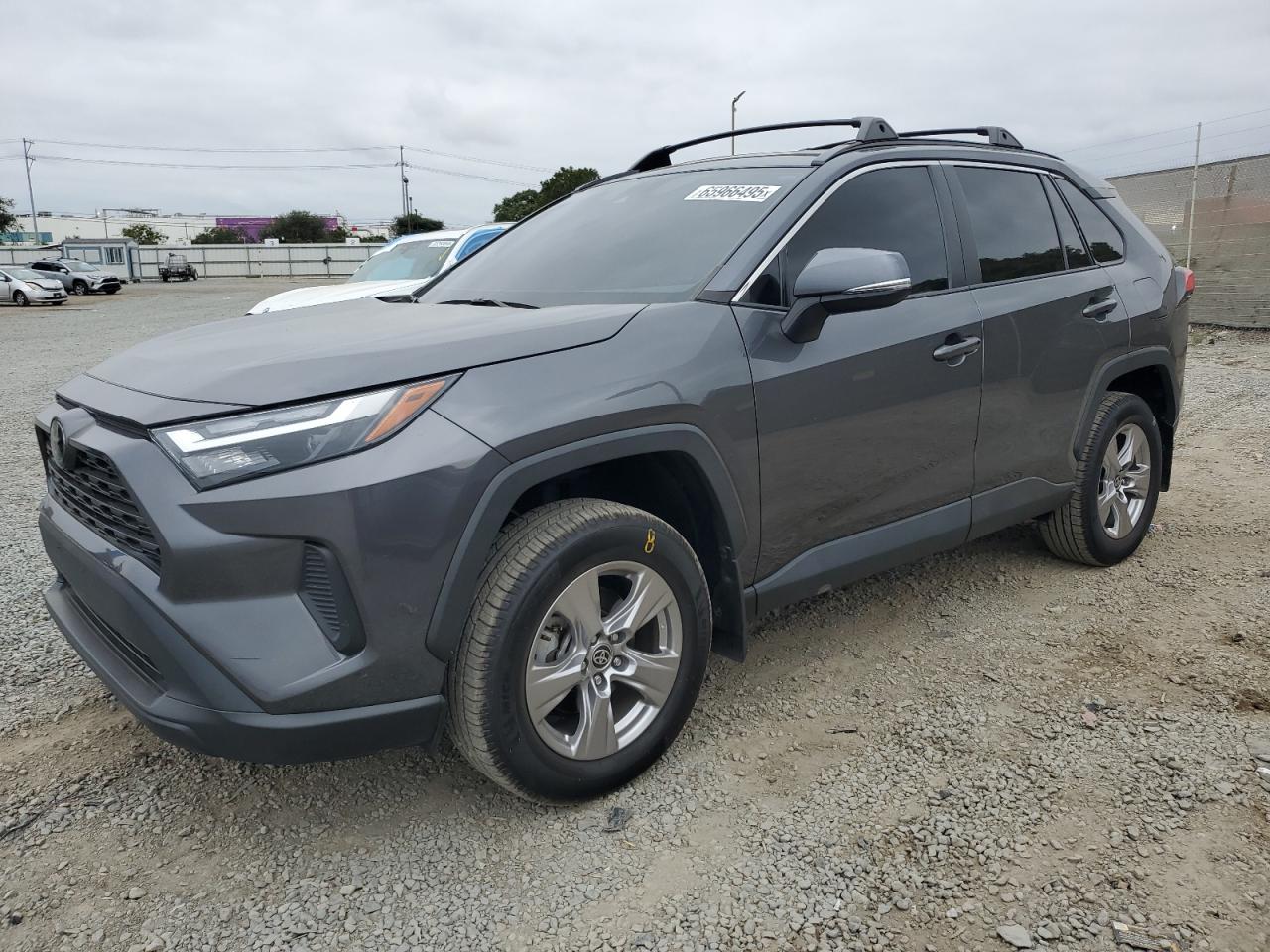 TOYOTA RAV4 XLE