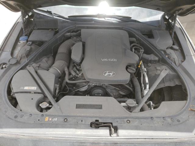 2016 HYUNDAI GENESIS 3. KMHGN4JE2GU107597