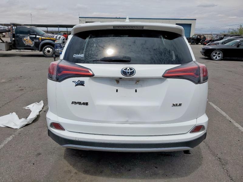 2018 TOYOTA RAV4 ADVEN 2T3WFREV9JW484717