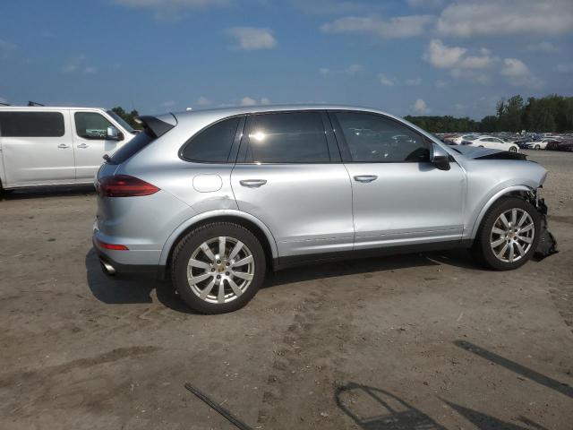 2017 PORSCHE CAYENNE WP1AA2A25HKA80312