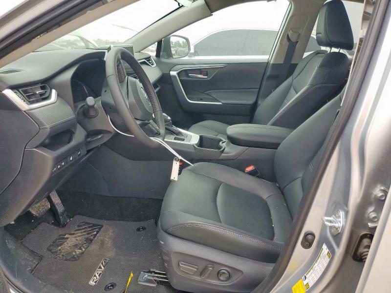 2025 TOYOTA RAV4 XLE P 2T3A1RFV6SC501208