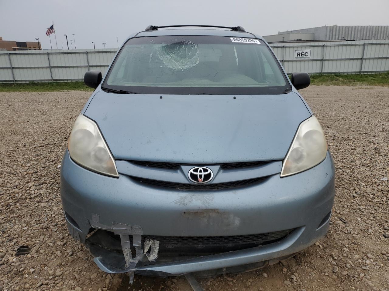 Lot #3240864863 2008 TOYOTA SIENNA CE