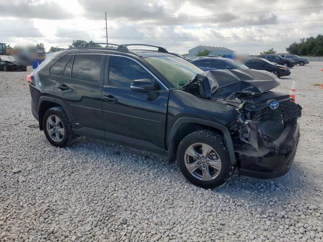 2024 TOYOTA RAV4 XLE JTMRWRFVXRD245584