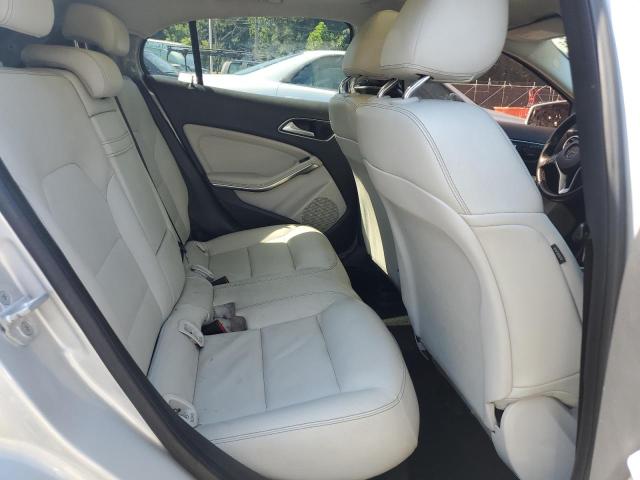 2015 MERCEDES-BENZ GLA 250 - WDCTG4EBXFJ112716