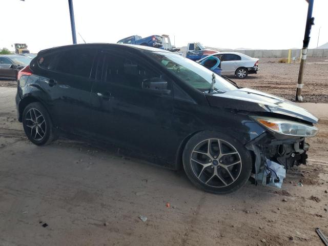 2015 FORD FOCUS SE 1FADP3K29FL311890
