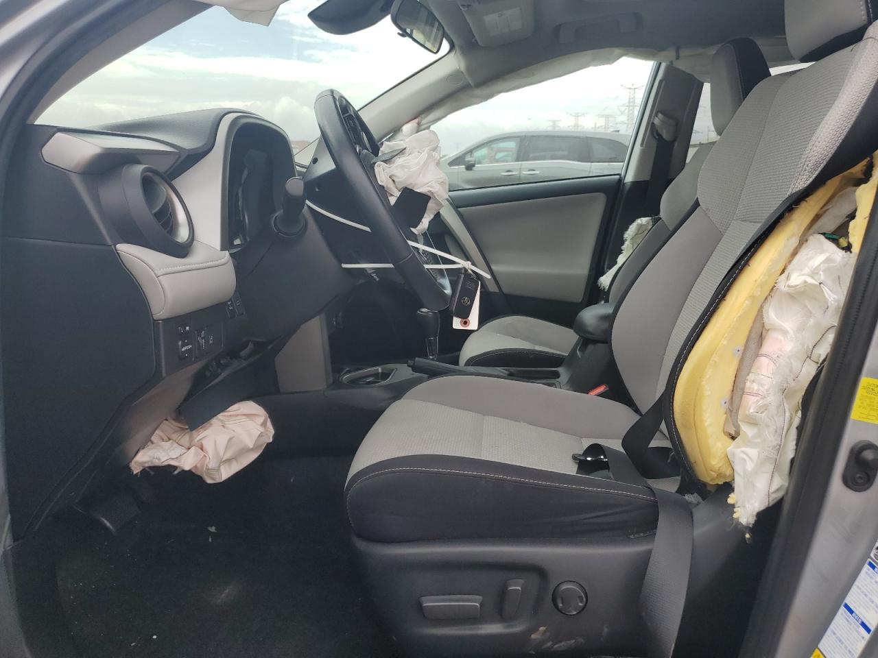 TOYOTA RAV4 ADVENTURE