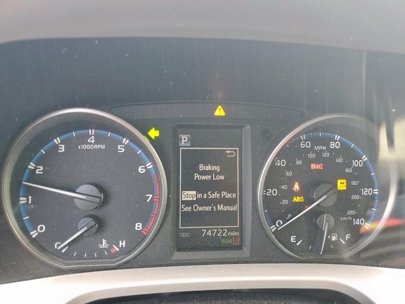 2018 TOYOTA RAV4 ADVEN JTMWFREV2JJ163777