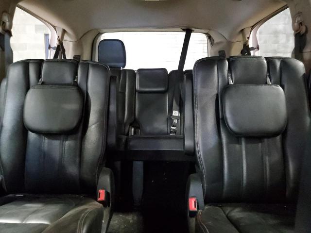 2014 CHRYSLER TOWN & COU - 2C4RC1BG7ER442527
