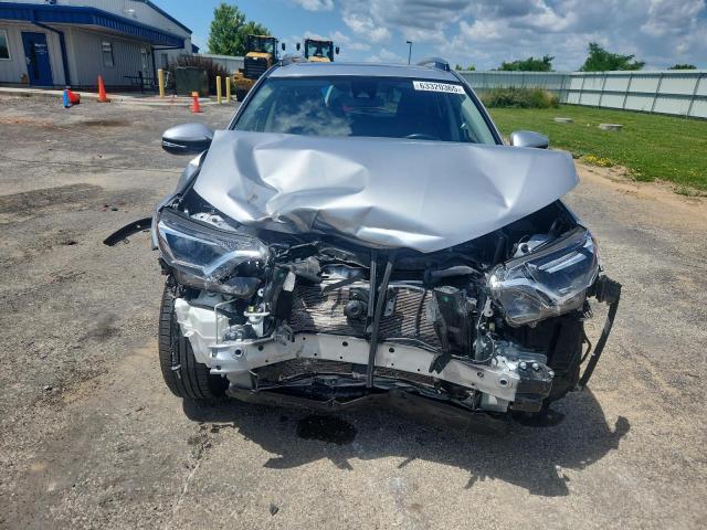 2018 TOYOTA RAV4 ADVEN JTMRFREV1JJ259185