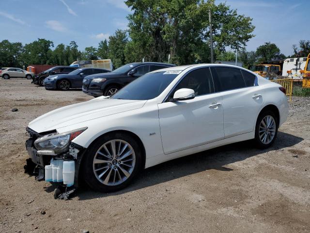 INFINITI Q50 LUXE