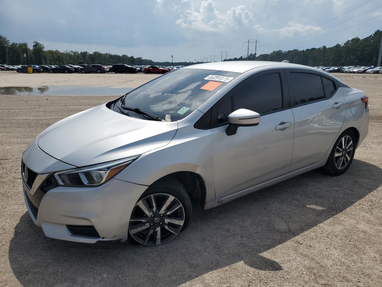 NISSAN VERSA SV
