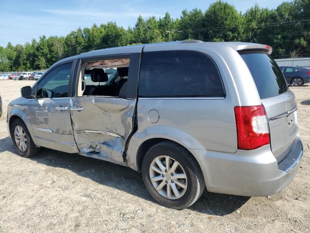 2015 CHRYSLER TOWN & COU 2C4RC1GG0FR708853