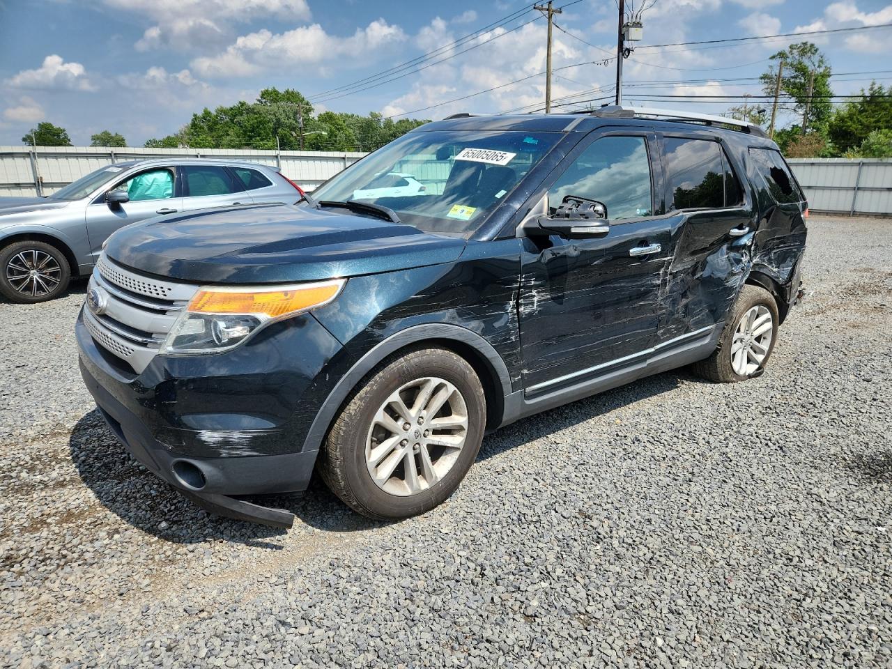 FORD EXPLORER XLT