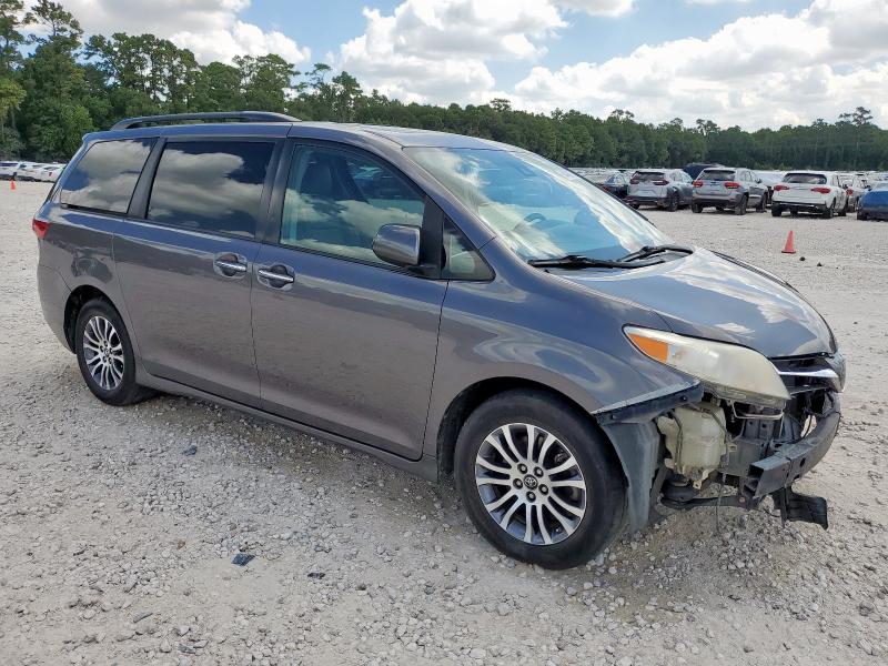 2018 TOYOTA SIENNA XLE - 5TDYZ3DC2JS903022