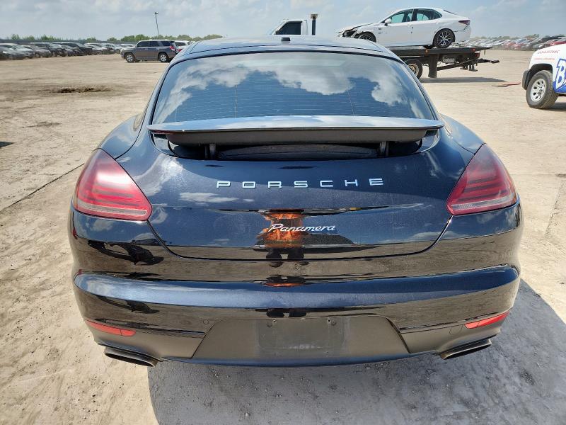 2015 PORSCHE PANAMERA 2 WP0AA2A76FL005106