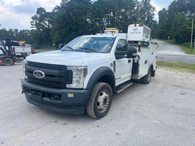 Vin: 1fduf5ht3jeb43438, lot: 64097345, ford f550 super duty 20182