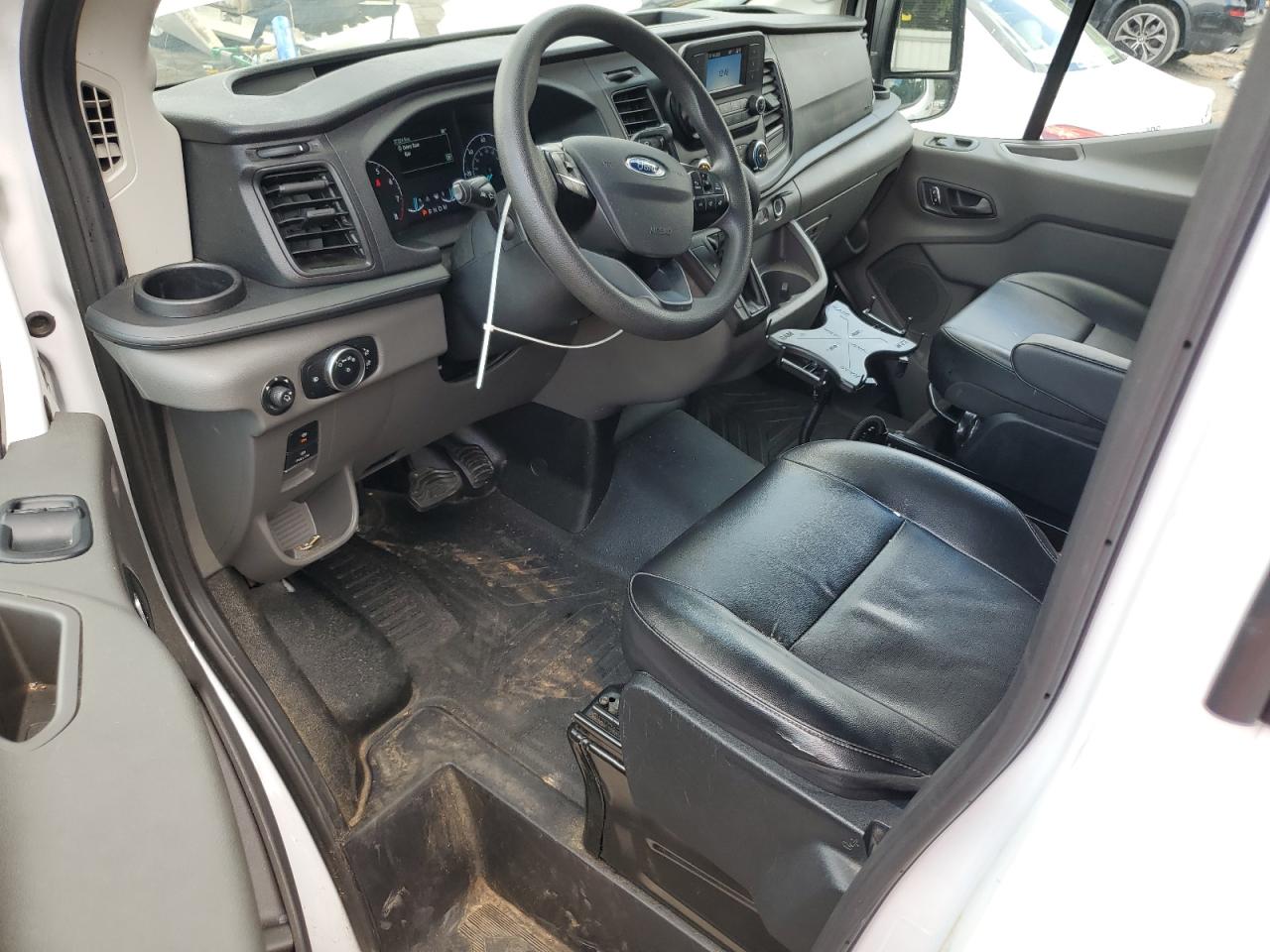 Lot #3311453256 2023 FORD TRANSIT T-