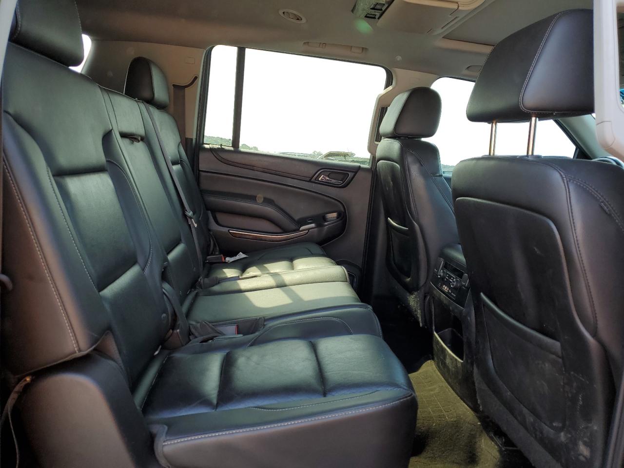 CHEVROLET SUBURBAN K1500 LT