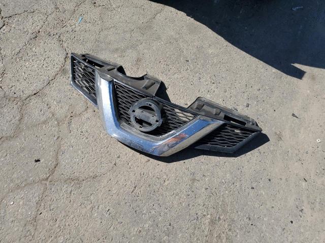 2015 NISSAN ROGUE S KNMAT2MT9FP506681