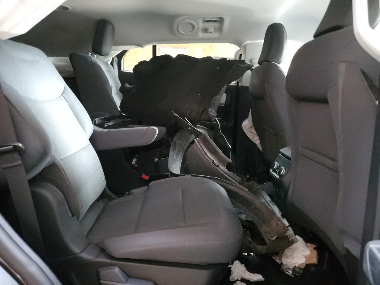 FORD EXPLORER ACTIVE