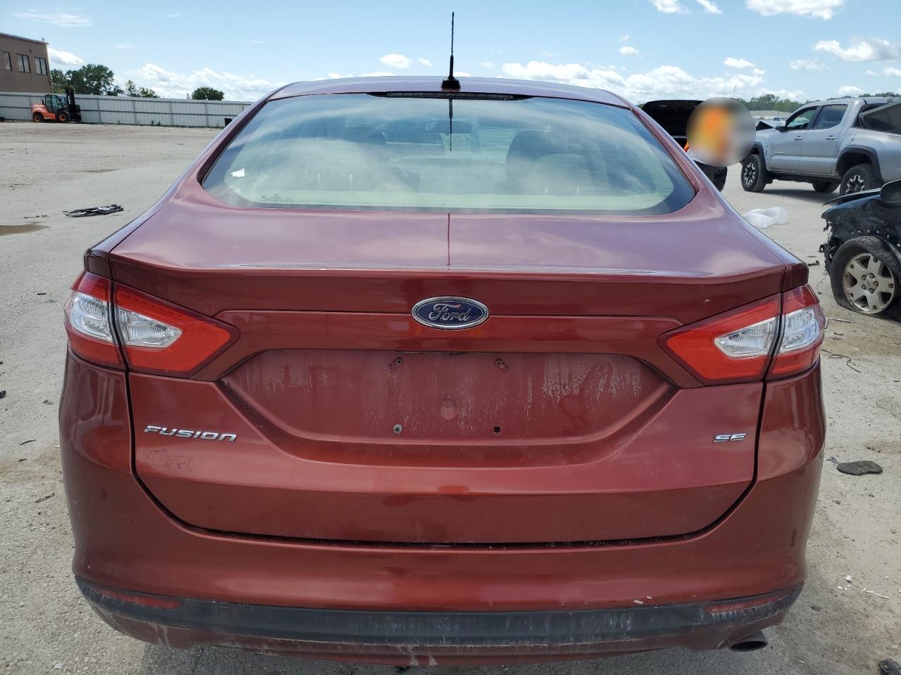 FORD FUSION SE