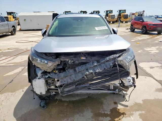 2019 TOYOTA RAV4 LE - JTMMWRFVXKD024180