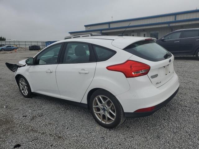 2015 FORD FOCUS SE 1FADP3K29FL318483