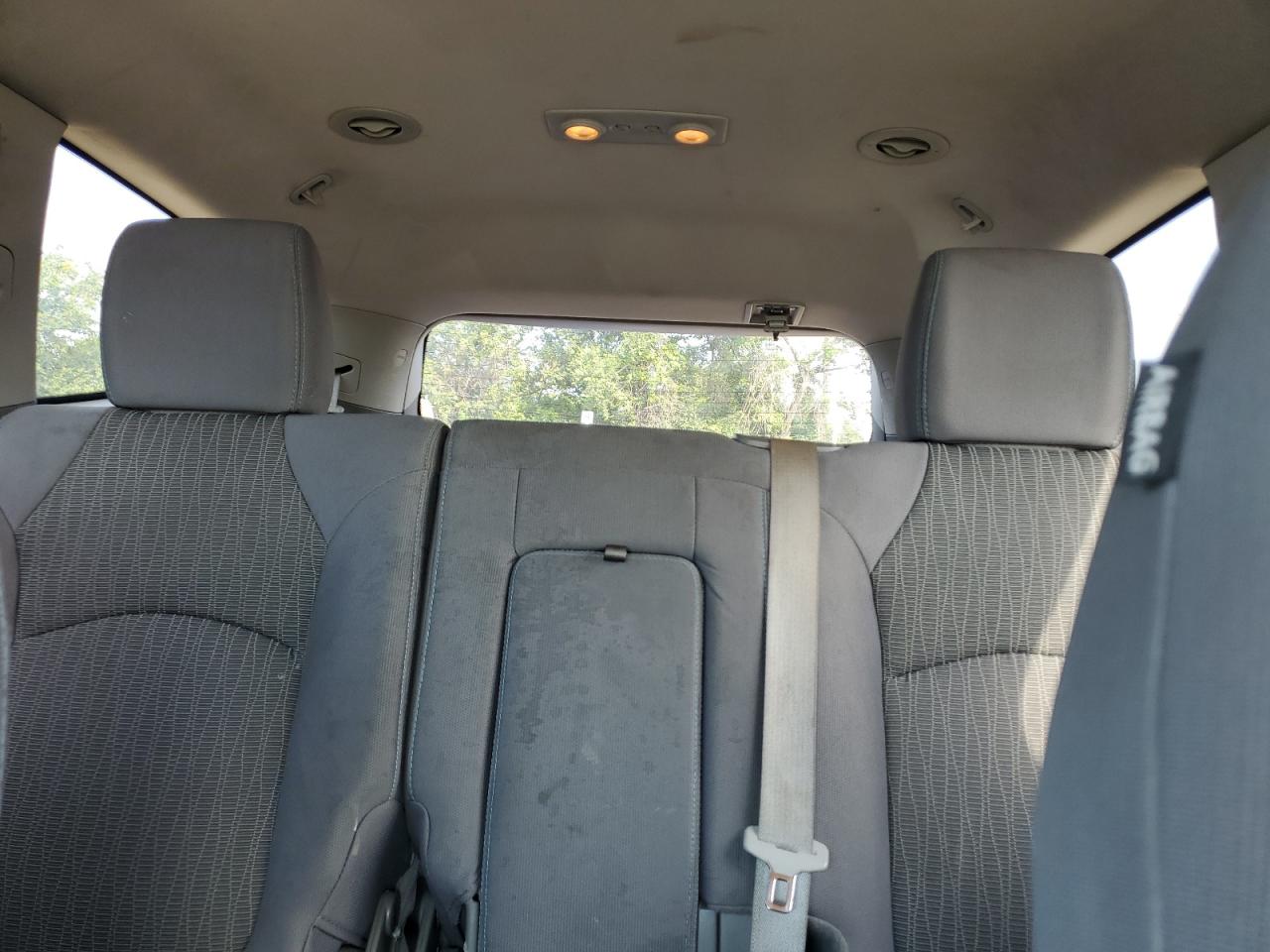 CHEVROLET TRAVERSE LS