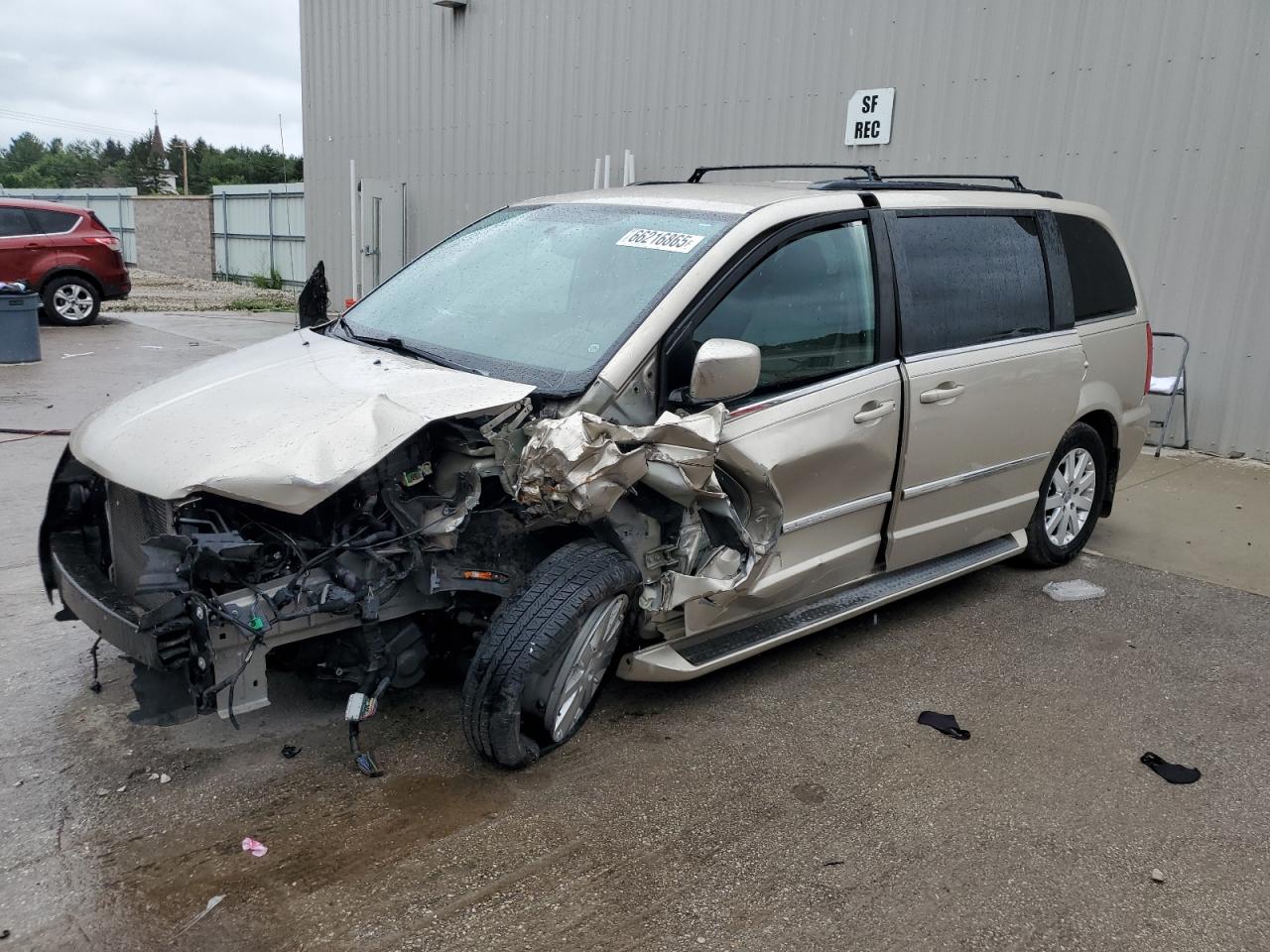 CHRYSLER TOWN & COUNTRY TOURING