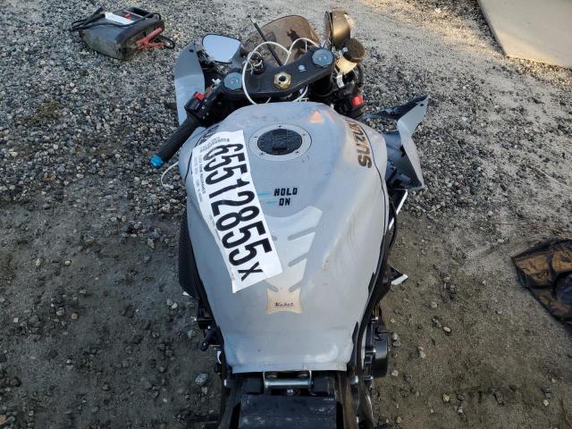 2022 SUZUKI GSX-R600 JS1GN7FA8N7100722