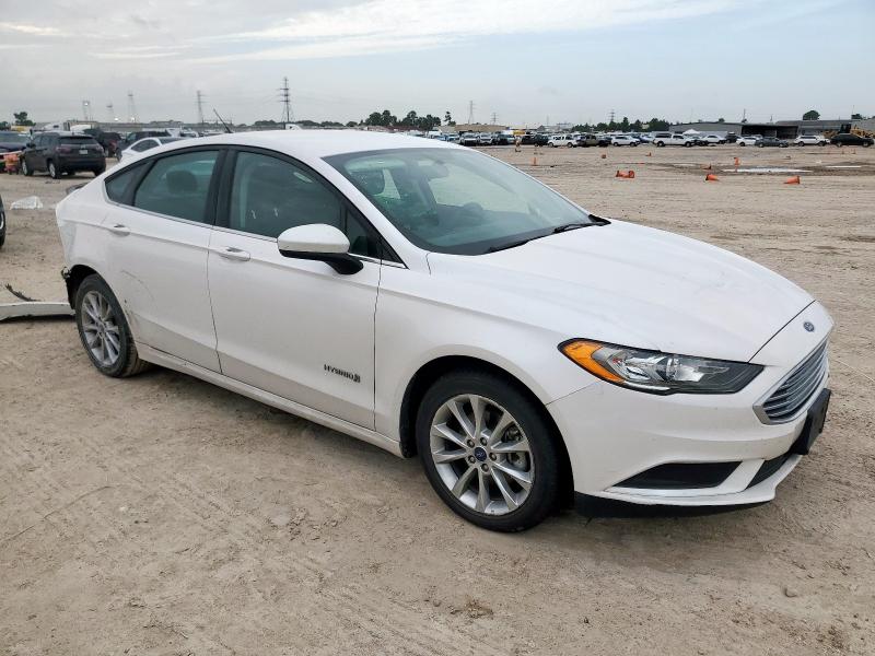2017 FORD FUSION SE - 3FA6P0LU6HR217610