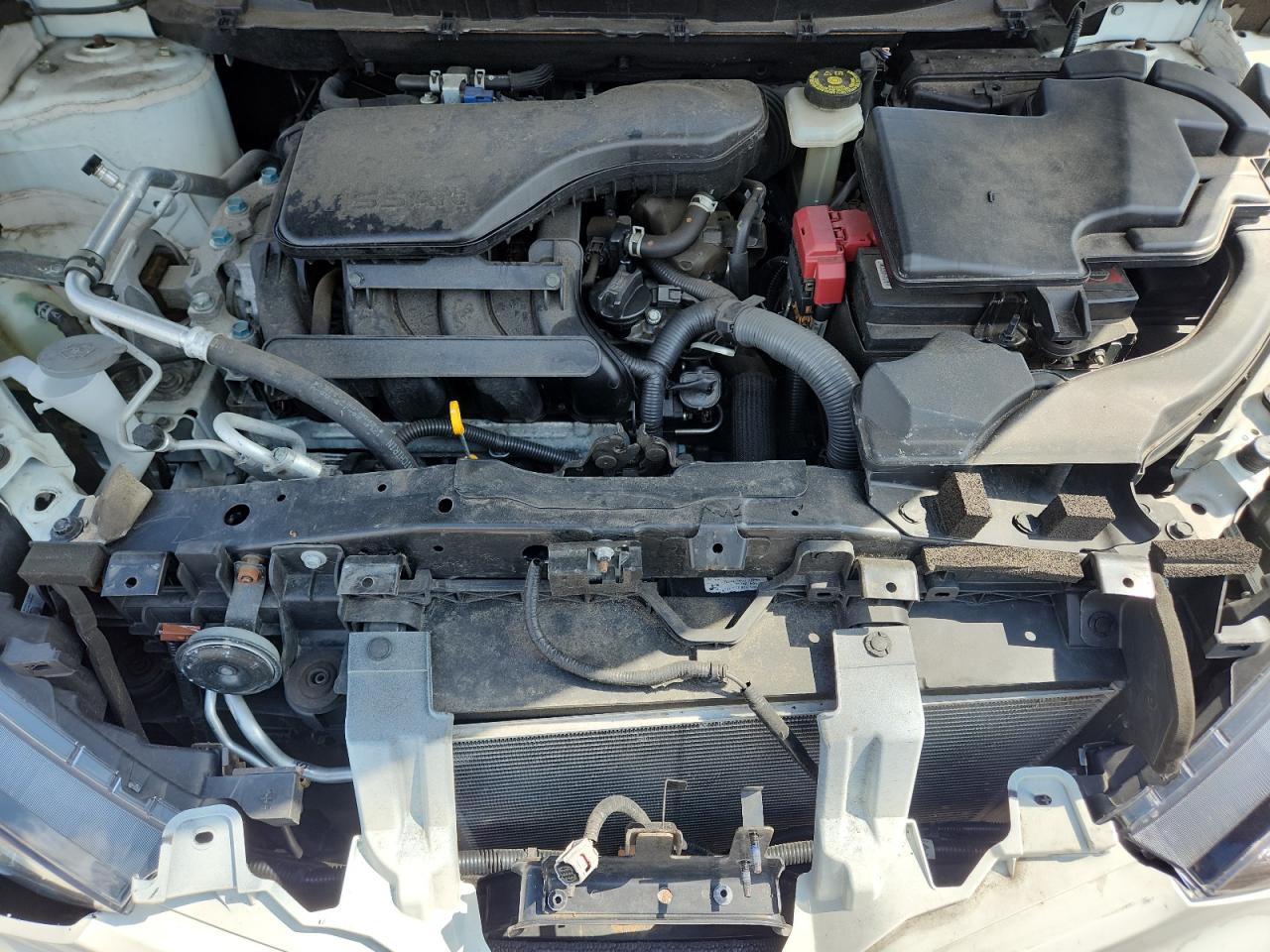 NISSAN ROGUE SPORT S