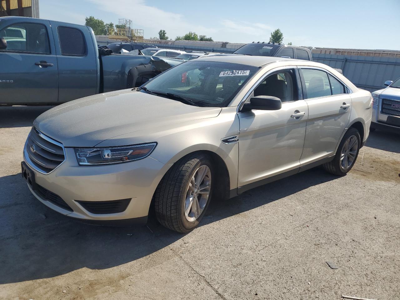 FORD TAURUS SE