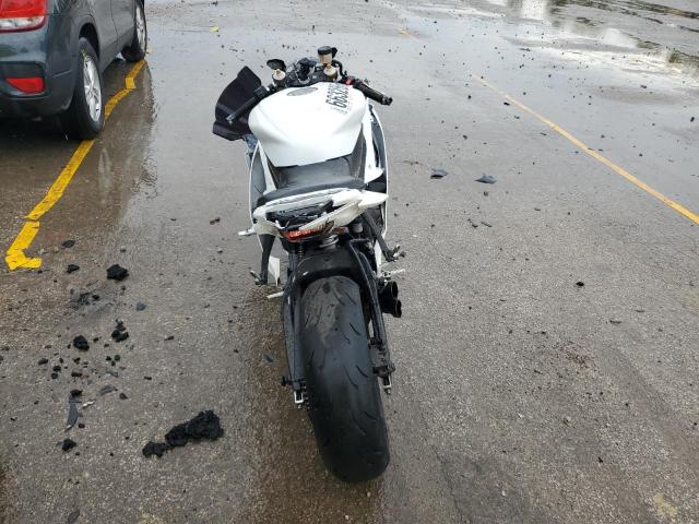 2015 YAMAHA YZFR6 JYARJ16E3FA033120