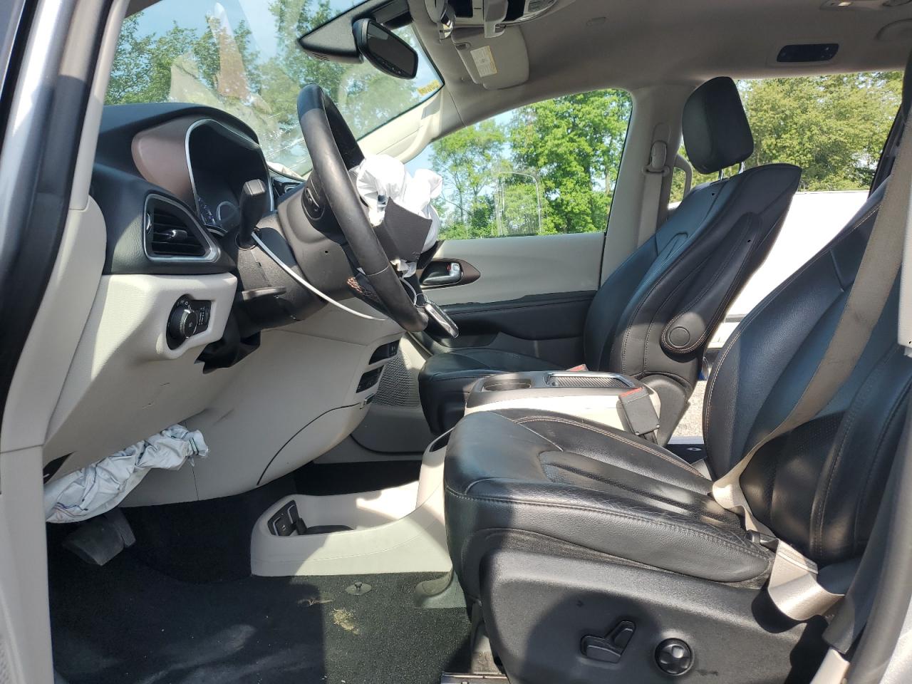 CHRYSLER PACIFICA TOURING L PLUS