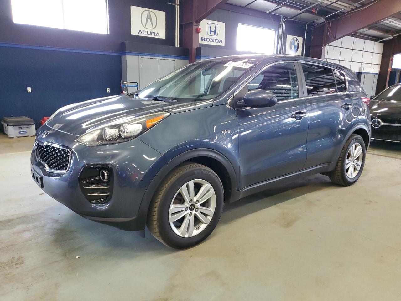 KIA SPORTAGE LX