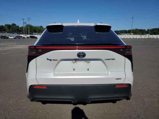 2023 TOYOTA BZ4X XLE JTMABACA5PA022766