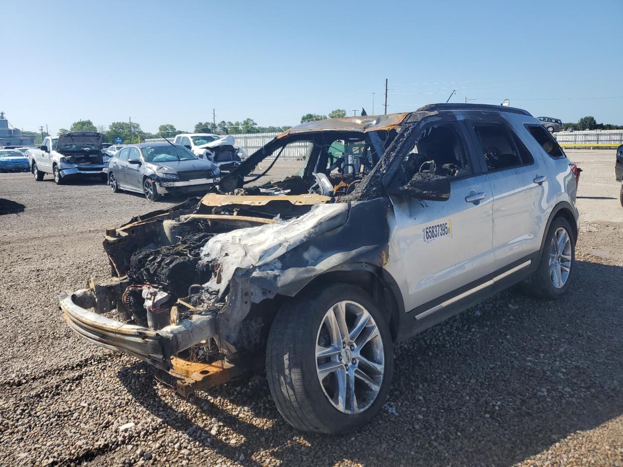 FORD EXPLORER XLT