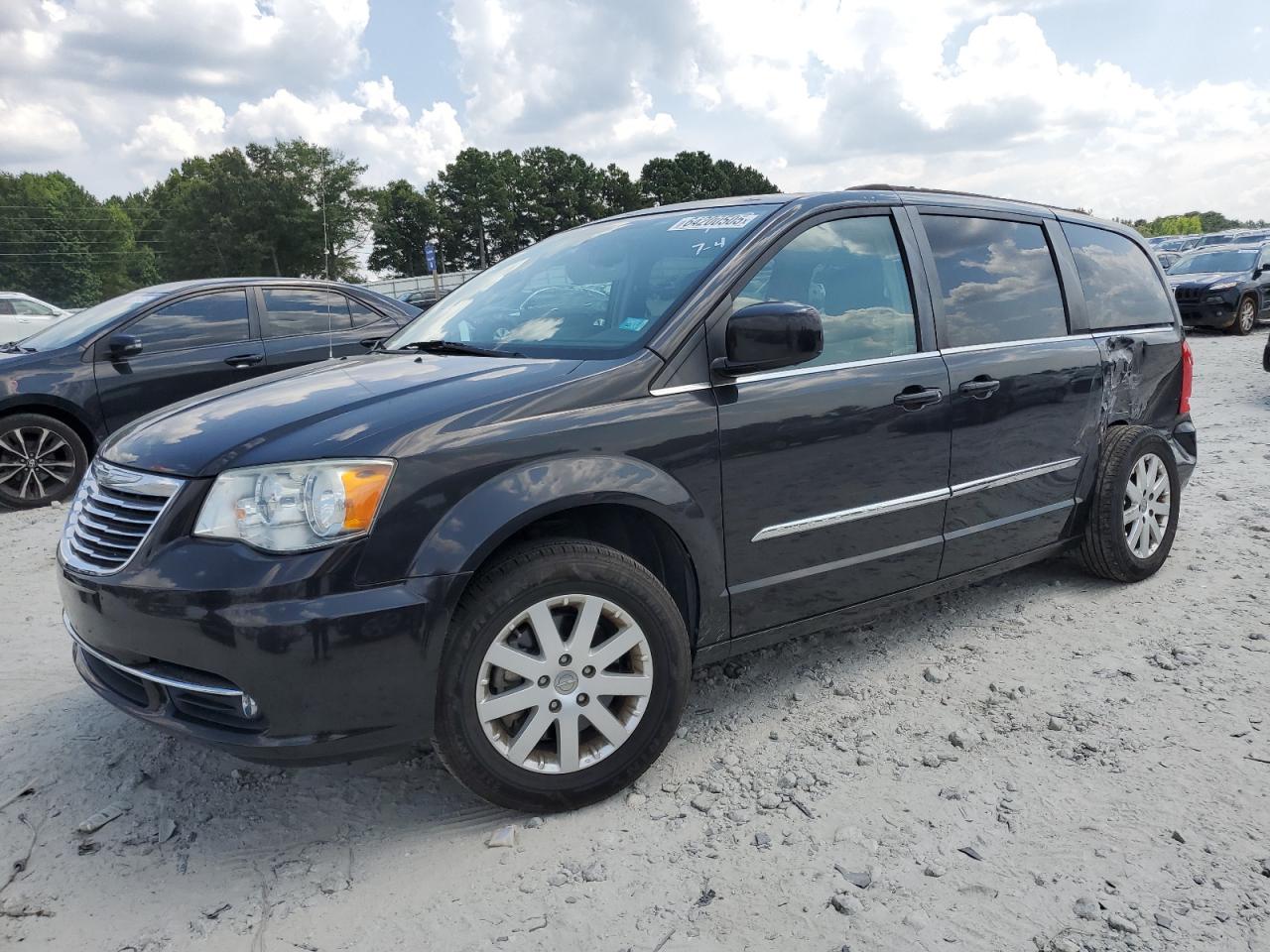 CHRYSLER TOWN & COUNTRY TOURING