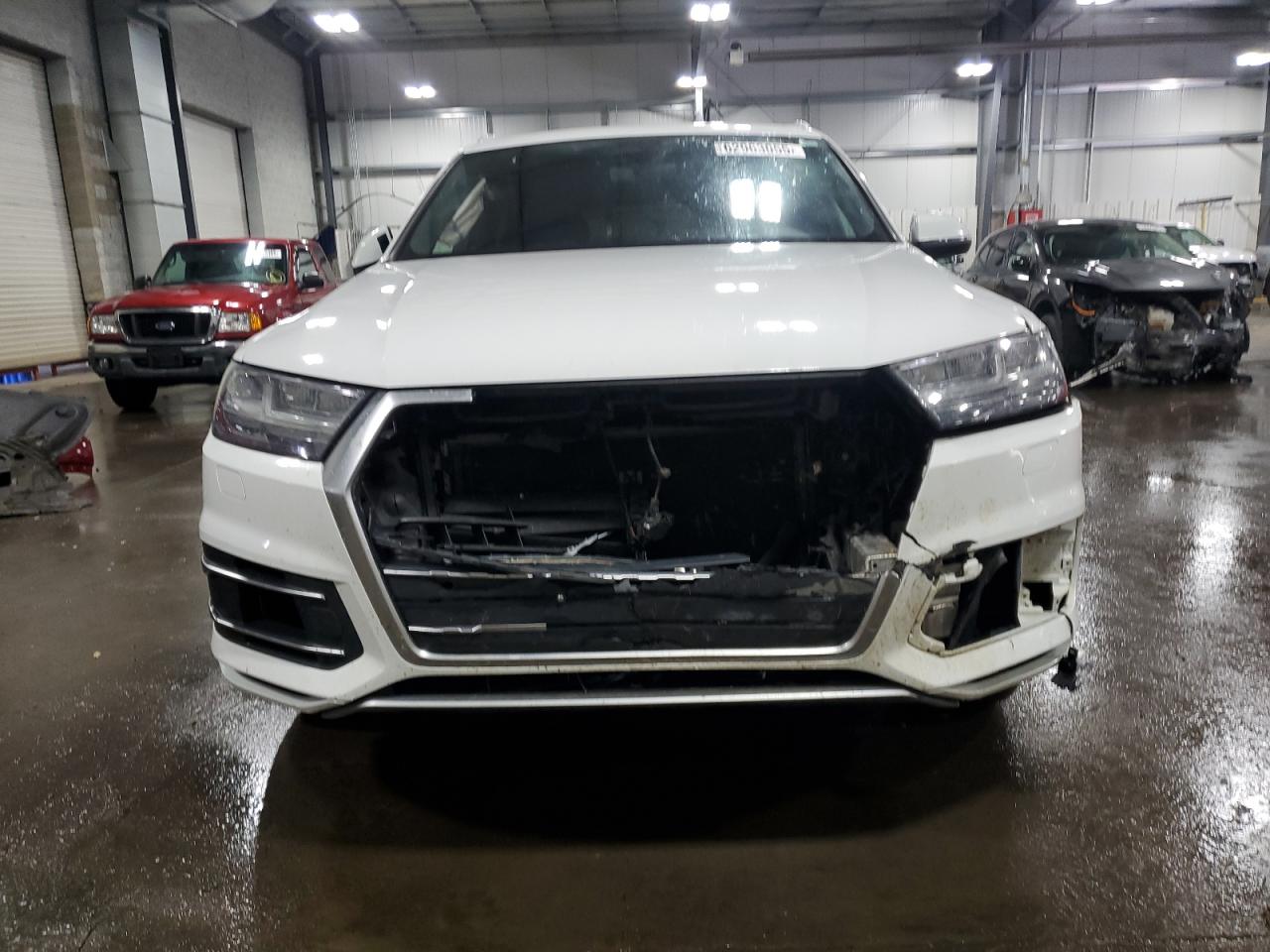 AUDI Q7 PREMIUM PLUS