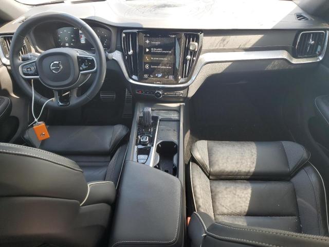 2022 VOLVO S60 B5 R-D 7JRL12TD8NG189176