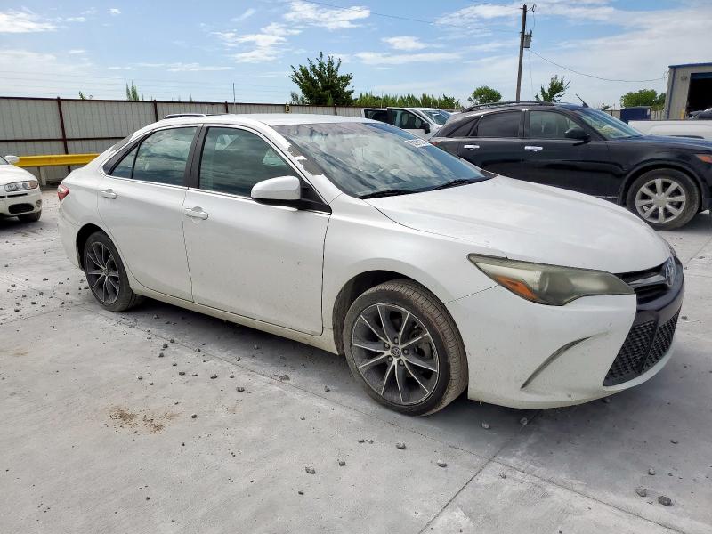 Vin: 4t1bf1fk6fu033166, lot: 63281575, toyota camry le 20154